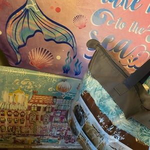 Bedroom bed set and canvas